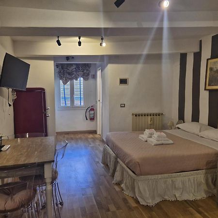 Ognissanti Dream Suites ฟลอเรนซ์ ภายนอก รูปภาพ