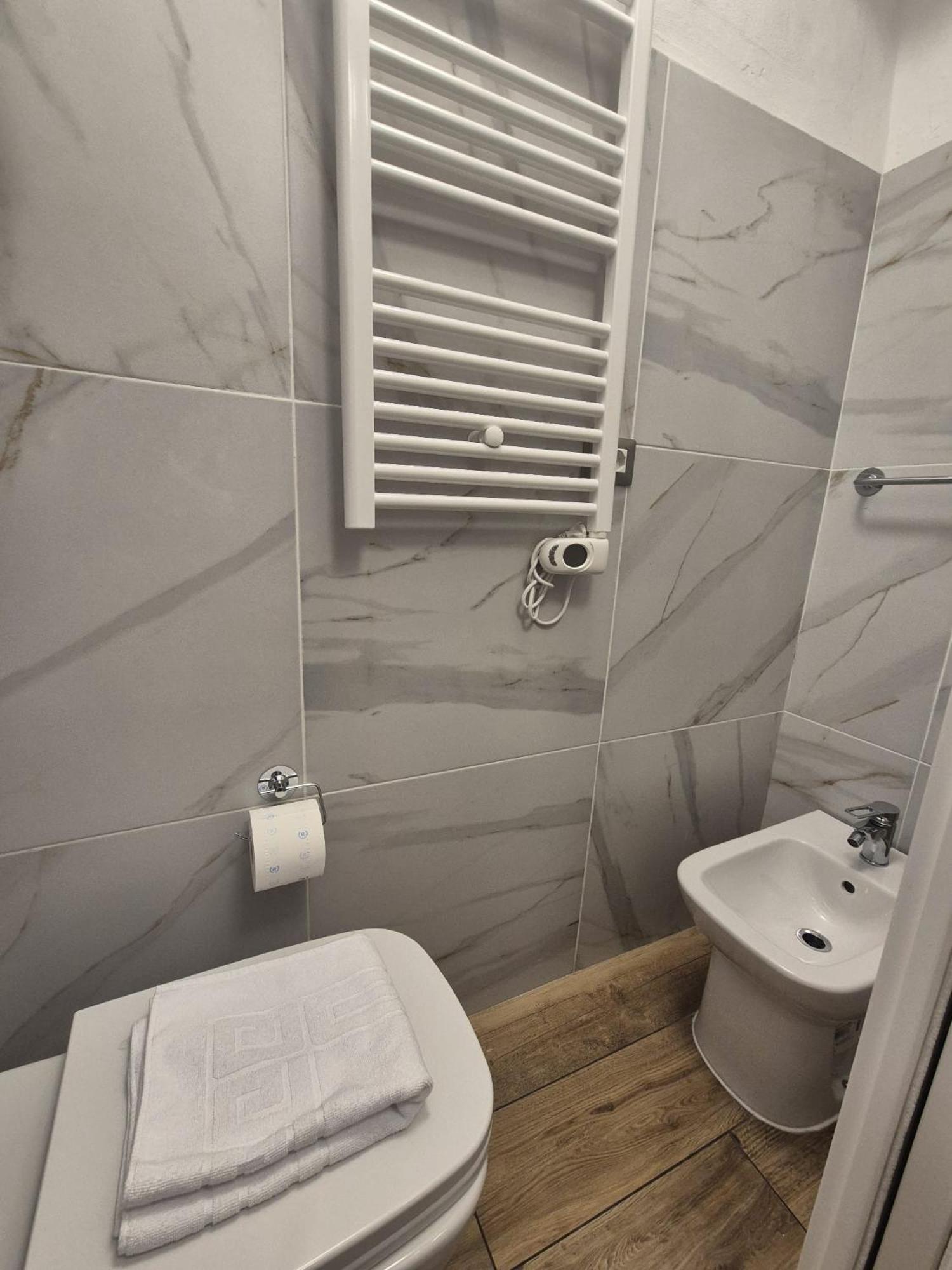 Ognissanti Dream Suites ฟลอเรนซ์ ภายนอก รูปภาพ