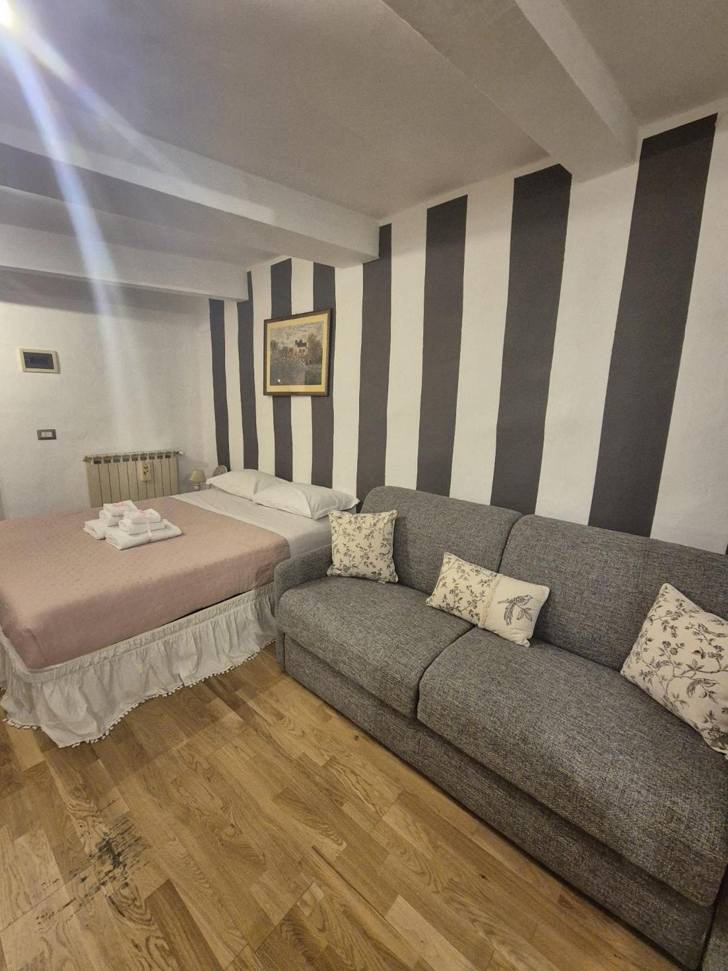 Ognissanti Dream Suites ฟลอเรนซ์ ภายนอก รูปภาพ